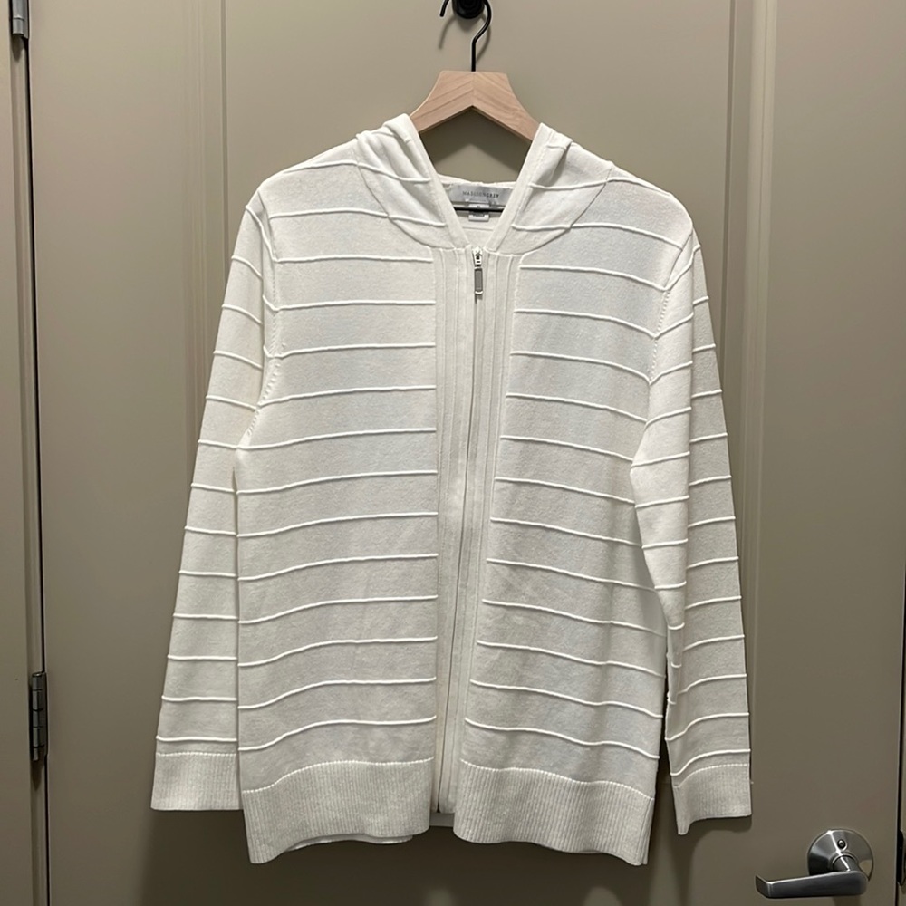 MADISON GREY Sweater with hood and zipper
